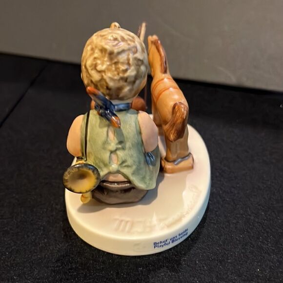 VINTAGE GOEBEL HUMMEL FIGURINE PLAYFUL BLESSING MJ Hummel Club Edition. - Picture 3 of 8